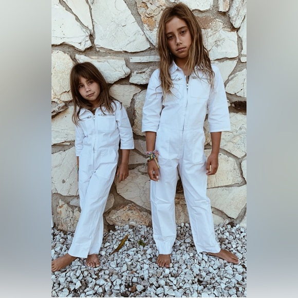 Jen’s Pirate Booty Little Pirates Little Palmetto Station Suit in White Wash XL - Picture 3 of 10